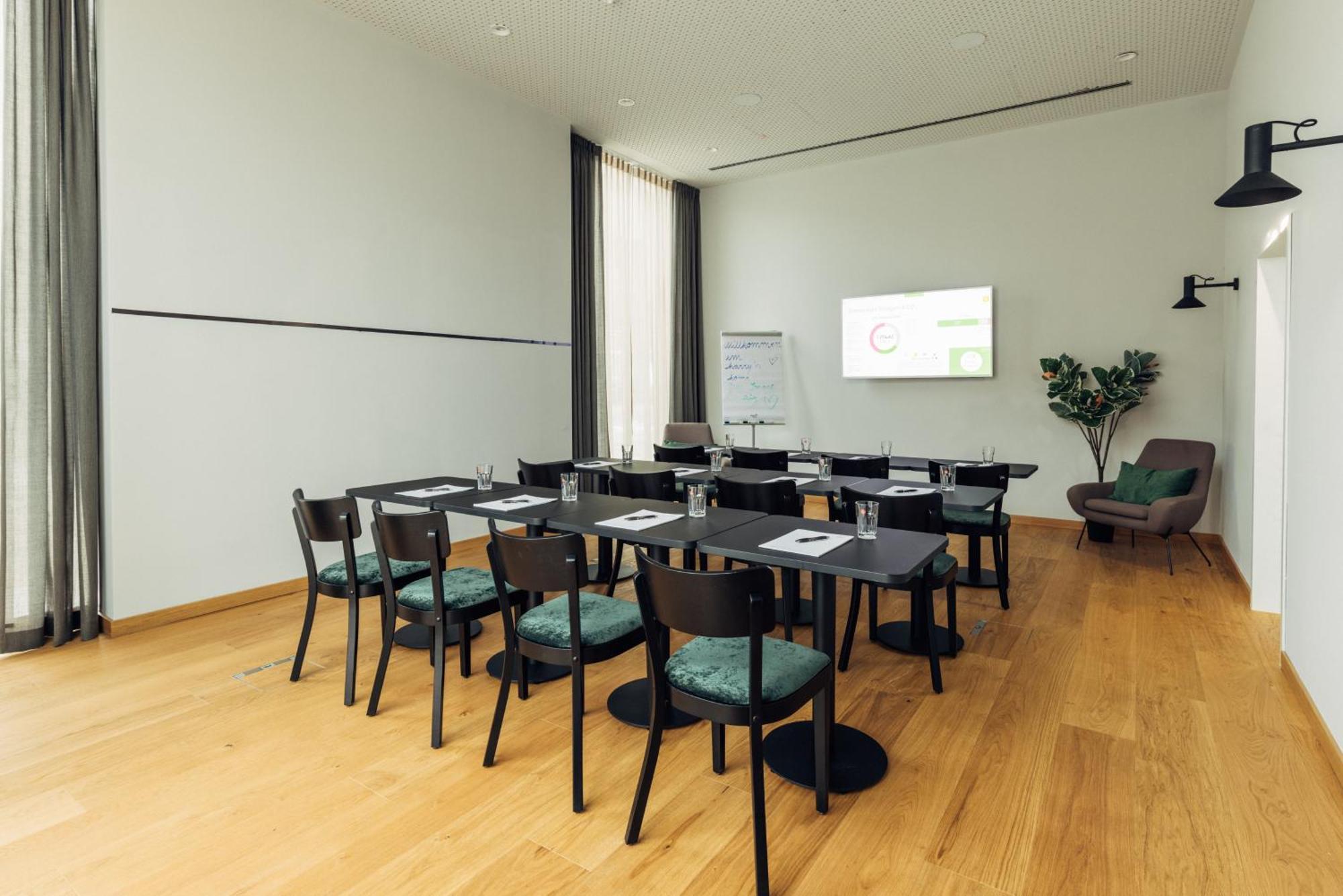 Harry'S Home Graz-Smart City Hotel & Apartments Exterior foto